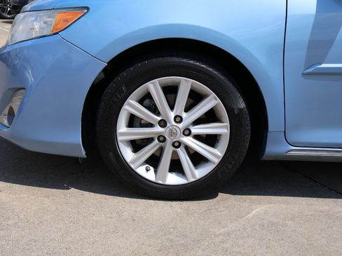 Used 2013 Toyota Camry XLE image 8