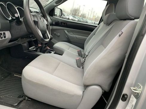 Used 2012 Toyota Tacoma 4x4 Regular Cab image 15
