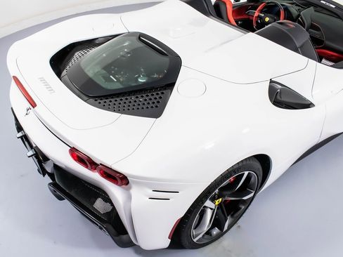 Certified 2023 Ferrari SF90 Spider image 21