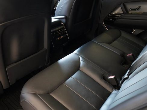 Used 2023 Land Rover Range Rover Sport SE image 22