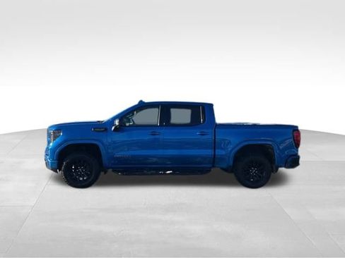 Used 2022 GMC Sierra 1500 AT4X image 2
