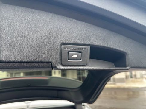 Used 2022 Acura RDX w/ Technology Package image 18