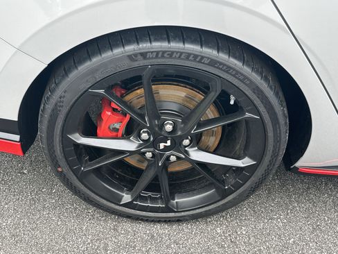 New 2025 Hyundai Elantra N image 19