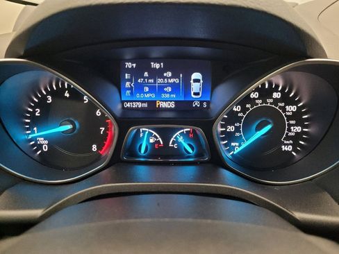 Used 2017 Ford Escape SE w/ SE Leather Comfort Package image 23