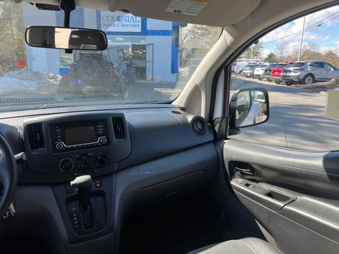 Used 2018 Nissan NV200 S w/ Back Door Glass Package image 34