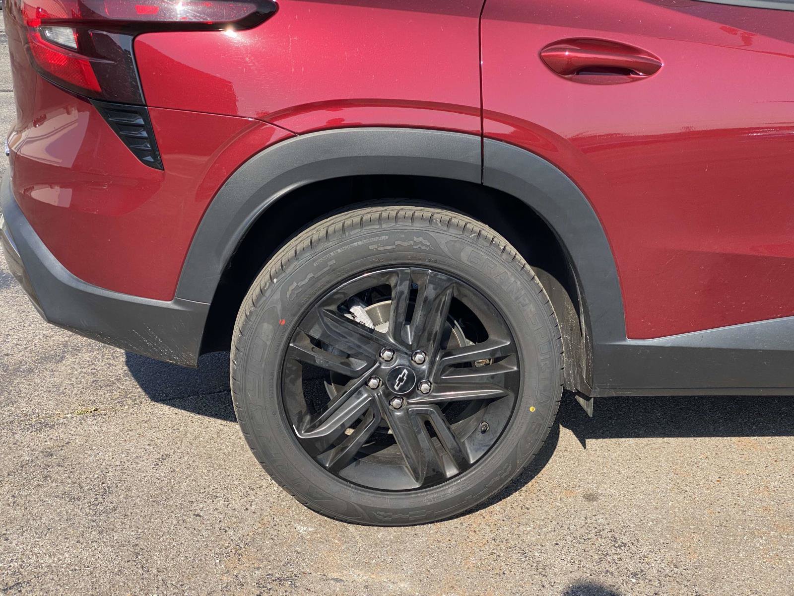 Used 2024 Chevrolet Trax ACTIV FWD image 11
