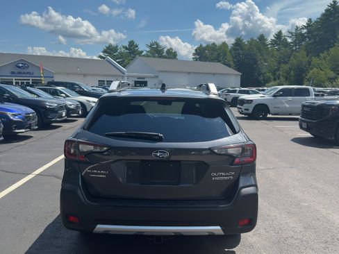 Used 2025 Subaru Outback Touring XT AWD/4WD image 6
