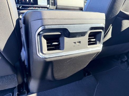 Used 2023 GMC Sierra 1500 SLT w/ SLT Premium Package image 17