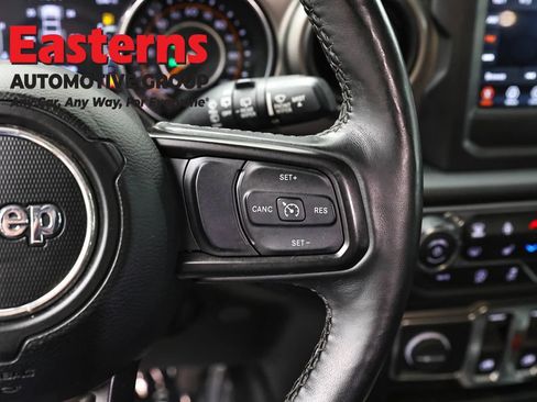 Used 2020 Jeep Wrangler Sport AWD/4WD image 16