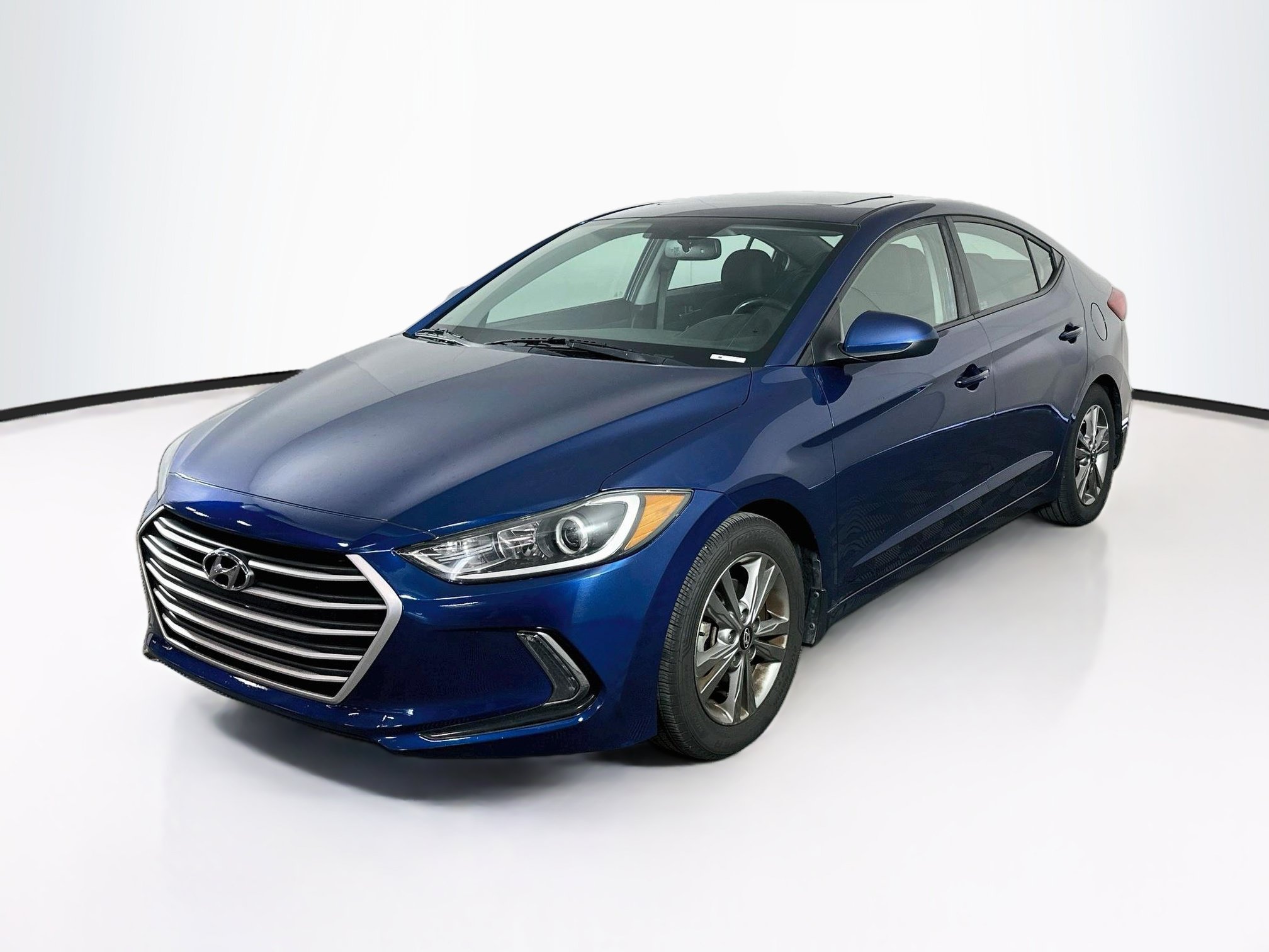 Used 2017 Hyundai Elantra Value Edition FWD image 3
