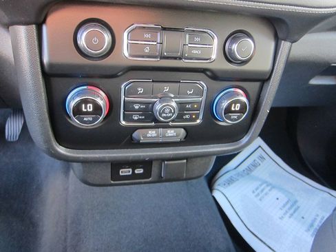 Used 2021 Chevrolet Suburban LS w/ Driver Alert Package AWD/4WD image 13