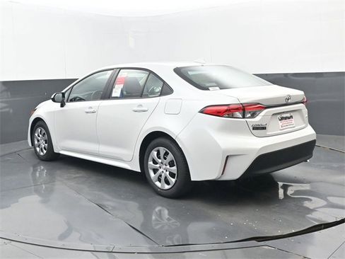 New 2026 Toyota Corolla LE image 3