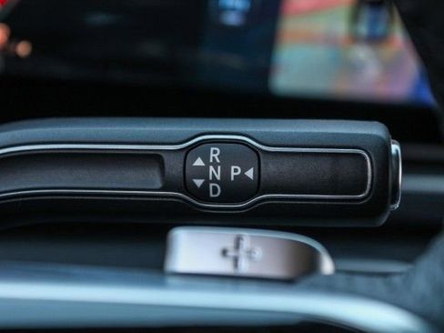 New 2025 Mercedes-Benz GLS 450 4MATIC image 25