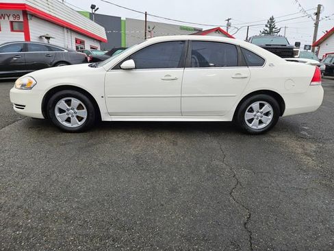 Used 2009 Chevrolet Impala LT image 6