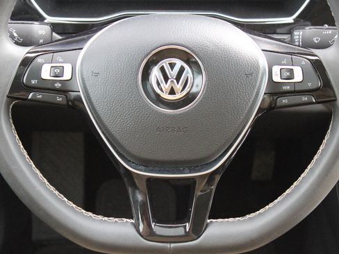 Used 2021 Volkswagen Jetta SEL FWD image 16
