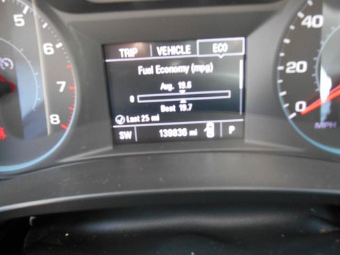 Used 2017 Chevrolet Malibu LS FWD image 4