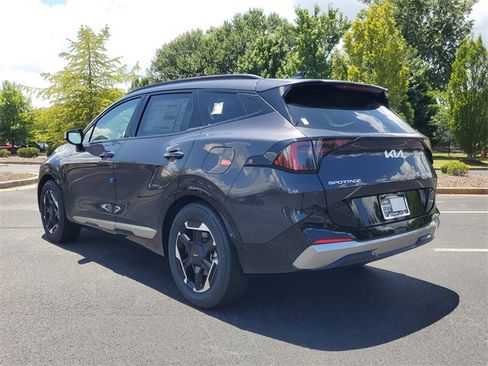 New 2026 Kia Sportage SX image 5