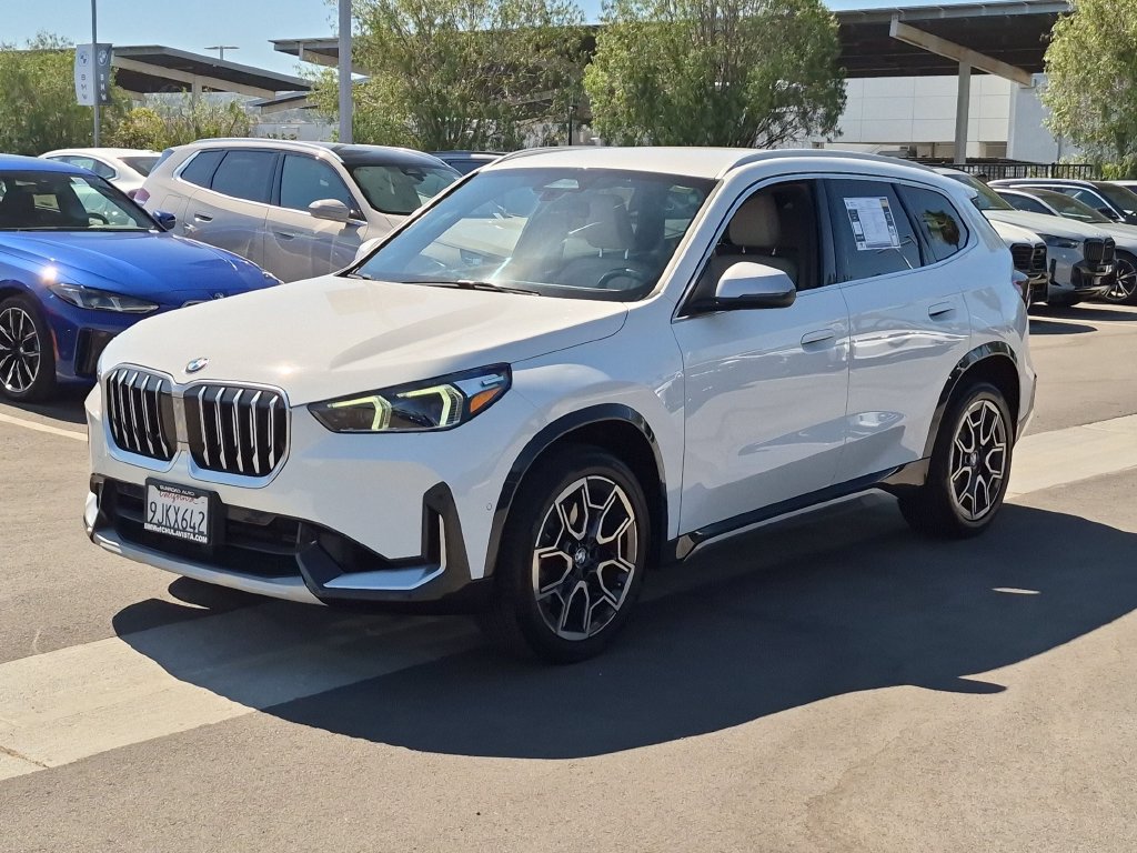 Certified 2023 BMW X1 xDrive28i w/ Convenience Package AWD/4WD image 2