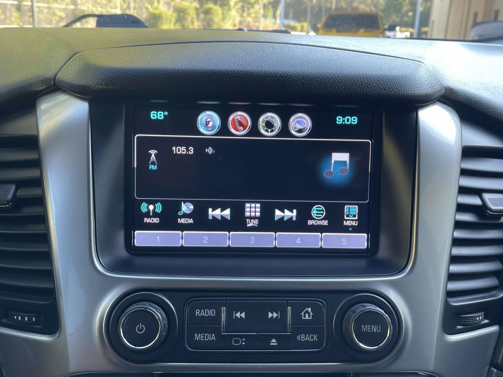 Used 2020 Chevrolet Tahoe LS w/ Max Trailering Package AWD/4WD image 23