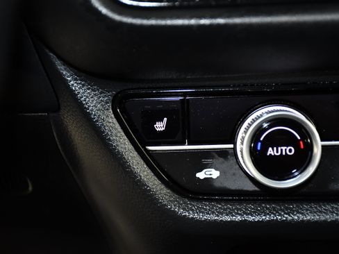 Used 2025 Honda HR-V EX-L image 29