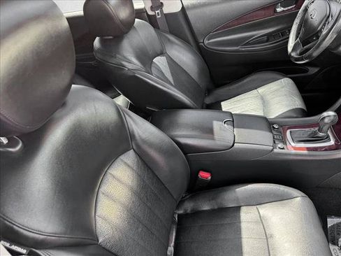 Used 2017 INFINITI QX50 AWD w/ Premium Plus Package image 20