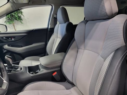 Certified 2025 Subaru Outback Premium AWD/4WD image 13