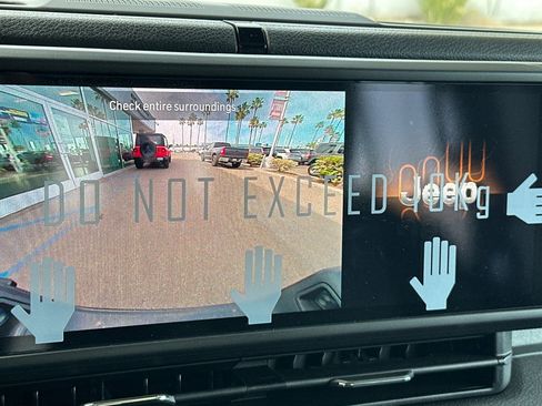 New 2026 Jeep Gladiator Sport image 16