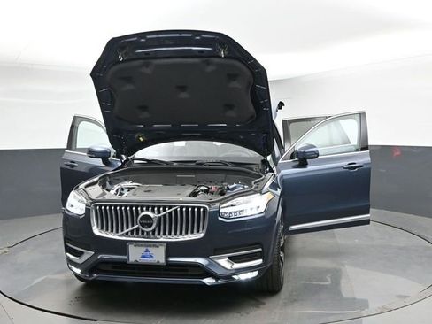 Used 2023 Volvo XC90 B6 Ultimate AWD/4WD image 55