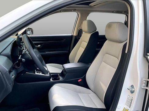 Used 2023 Honda CR-V EX image 8
