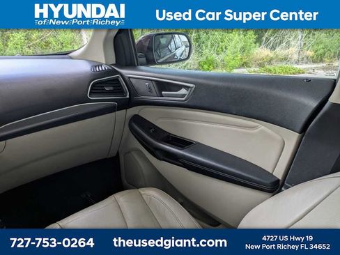 Used 2015 Ford Edge Titanium w/ Equipment Group 302A FWD image 20