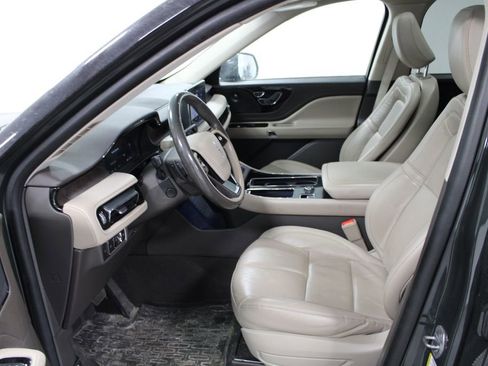 Used 2023 Lincoln Aviator Reserve w/ Equipment Group 201A image 18