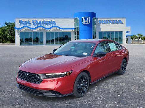 New 2025 Honda Accord SE image 3