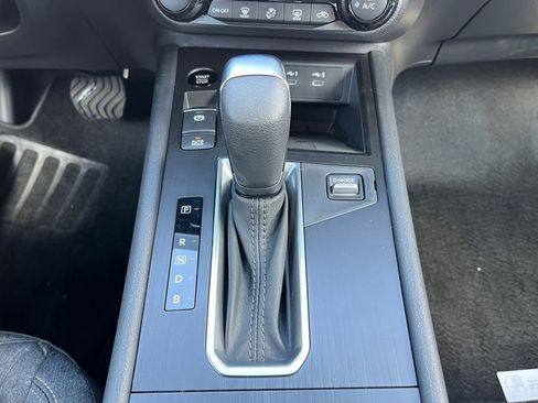 New 2026 Nissan Kicks SV image 11