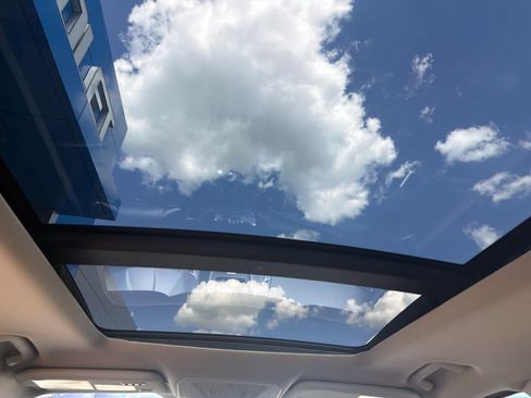 Used 2018 Ford Escape Titanium FWD image 26