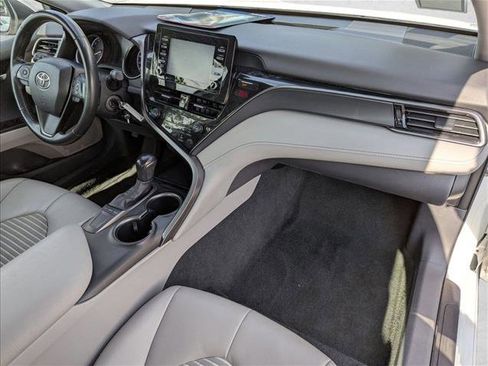 Used 2023 Toyota Camry SE image 20