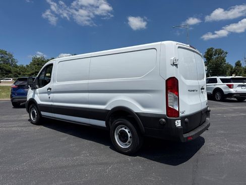 Used 2020 Ford Transit 250 Low Roof RWD image 5