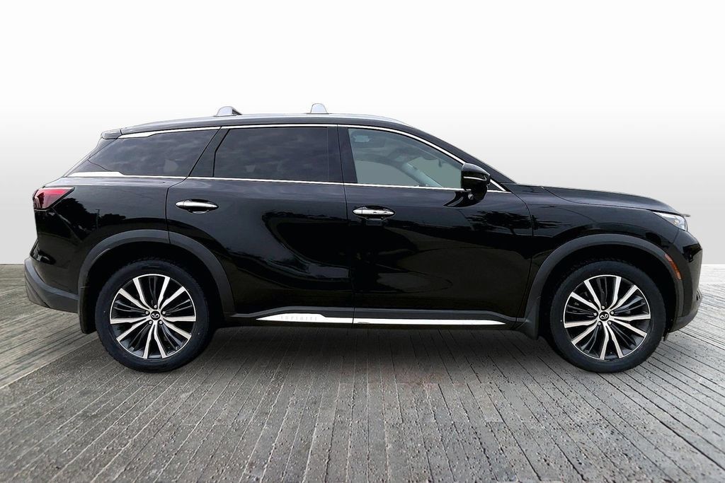 Certified 2024 INFINITI QX60 Sensory AWD/4WD image 8