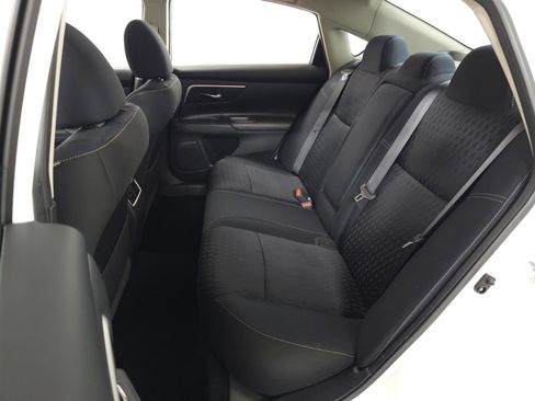 Used 2017 Nissan Altima 2.5 SV w/ Convenience Package image 27