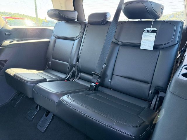 Used 2025 Ford Expedition Platinum AWD/4WD image 21