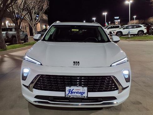 New 2026 Buick Envision Avenir image 25