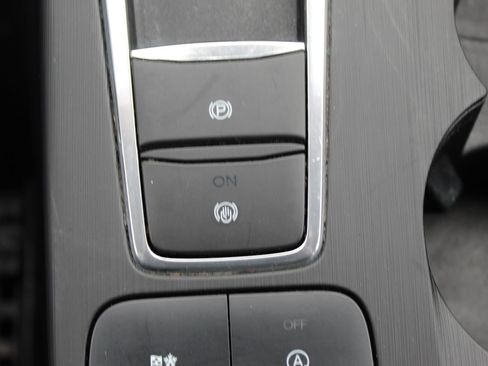 Used 2021 Ford Escape S FWD image 32
