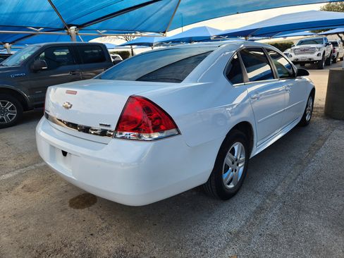 Used 2011 Chevrolet Impala LS image 4