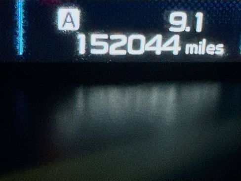 Used 2017 Subaru Outback 2.5i Premium image 19