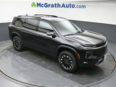 New 2026 Chevrolet Traverse Z71 w/ Driver Confidence Package image 3