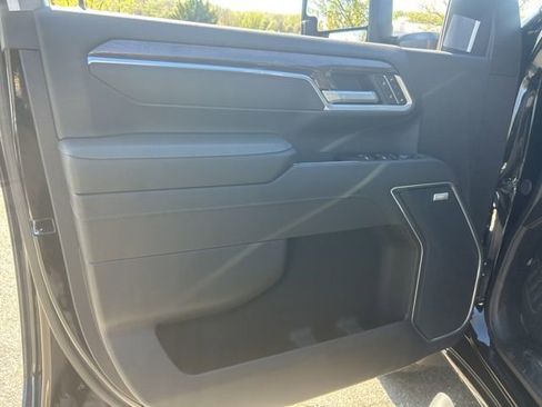 New 2026 Chevrolet Silverado 3500 LTZ w/ LTZ Plus Package image 14