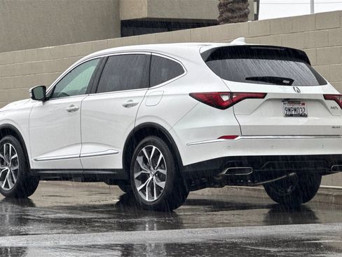 Certified 2024 Acura MDX SH-AWD w/ Technology Package image 3