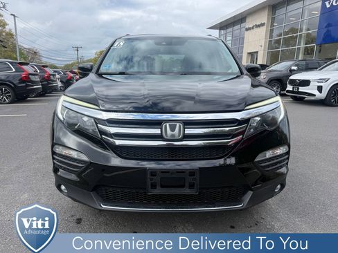 Used 2018 Honda Pilot Touring image 3