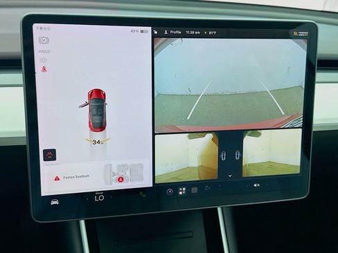 Used 2018 Tesla Model 3 Long Range AWD/4WD image 10