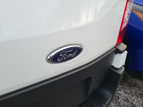 Used 2025 Ford Transit 250 Low Roof w/ Exterior Upgrade Package RWD image 6