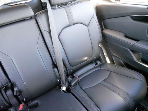 Certified 2025 Honda Pilot EX-L image 14